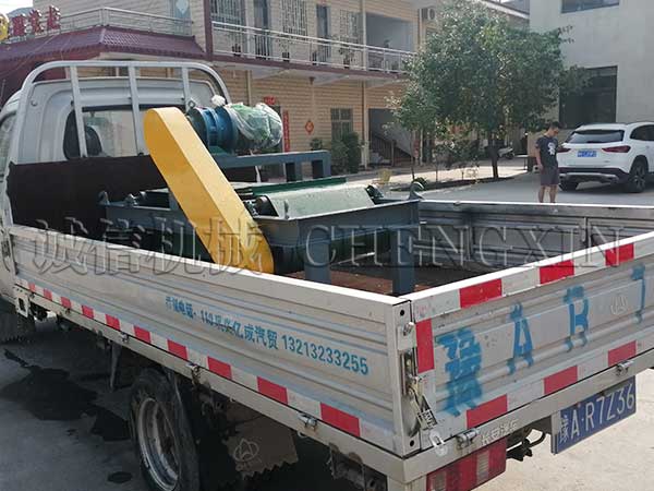 ɽ�|�\�řCе�l(f��)����1000Ƥ������ж���F��